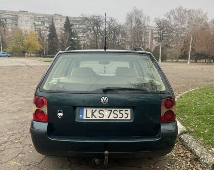 Зелений Фольксваген Пассат Варіант, об'ємом двигуна 1.9 л та пробігом 350 тис. км за 1357 $, фото 4 на Automoto.ua