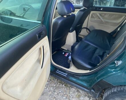 Зеленый Фольксваген Пассат Вариант, объемом двигателя 1.9 л и пробегом 320 тыс. км за 3950 $, фото 6 на Automoto.ua