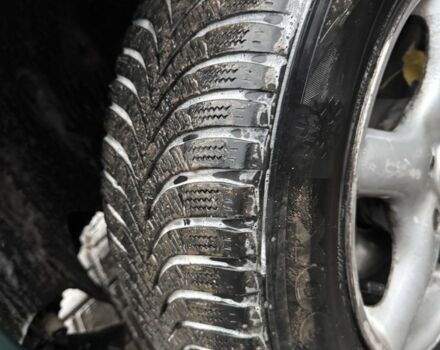 Зелений Фольксваген Пассат Варіант, об'ємом двигуна 1.9 л та пробігом 284 тис. км за 2616 $, фото 7 на Automoto.ua