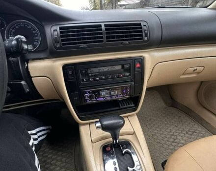 Зелений Фольксваген Пассат Варіант, об'ємом двигуна 1.9 л та пробігом 350 тис. км за 1800 $, фото 5 на Automoto.ua