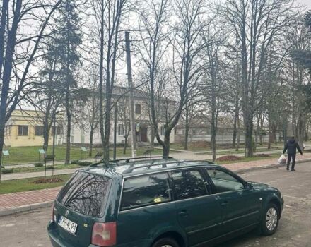 Зеленый Фольксваген Пассат Вариант, объемом двигателя 1.9 л и пробегом 200 тыс. км за 2250 $, фото 1 на Automoto.ua