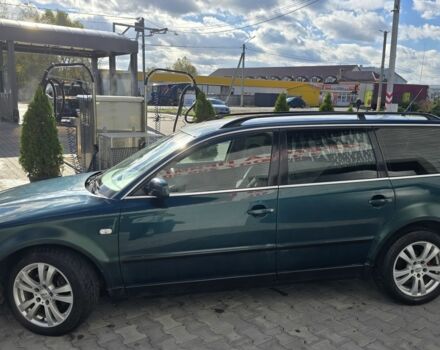 Зеленый Фольксваген Пассат Вариант, объемом двигателя 0 л и пробегом 400 тыс. км за 2350 $, фото 1 на Automoto.ua