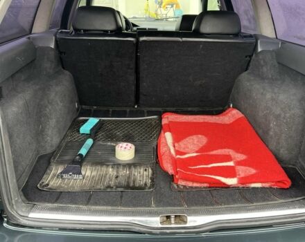 Зеленый Фольксваген Пассат Вариант, объемом двигателя 1.9 л и пробегом 266 тыс. км за 3600 $, фото 5 на Automoto.ua