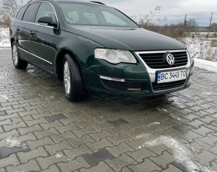 Зеленый Фольксваген Пассат Вариант, объемом двигателя 2 л и пробегом 400 тыс. км за 3700 $, фото 1 на Automoto.ua