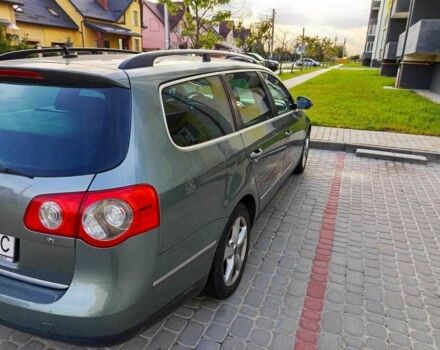 Зеленый Фольксваген Пассат Вариант, объемом двигателя 1.6 л и пробегом 250 тыс. км за 5096 $, фото 4 на Automoto.ua