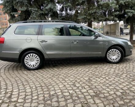 Зеленый Фольксваген Пассат Вариант, объемом двигателя 2 л и пробегом 295 тыс. км за 5000 $, фото 4 на Automoto.ua