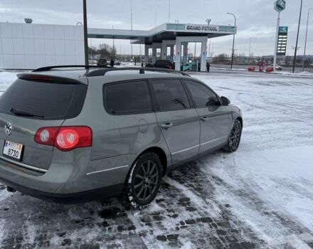 Зеленый Фольксваген Пассат Вариант, объемом двигателя 2 л и пробегом 200 тыс. км за 4750 $, фото 3 на Automoto.ua