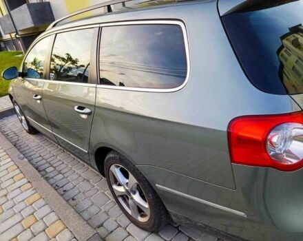 Зеленый Фольксваген Пассат Вариант, объемом двигателя 1.6 л и пробегом 250 тыс. км за 5096 $, фото 1 на Automoto.ua