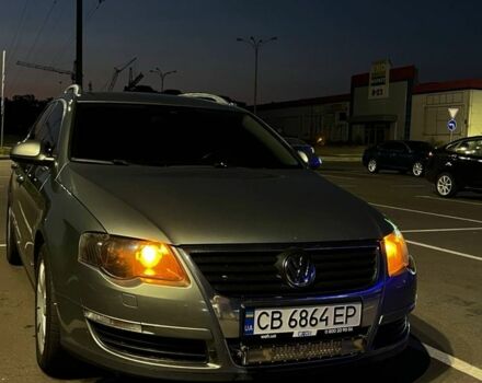 Зеленый Фольксваген Пассат Вариант, объемом двигателя 2 л и пробегом 366 тыс. км за 5600 $, фото 1 на Automoto.ua