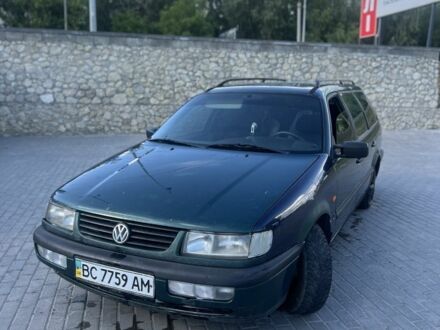Фольксваген Пассат Варіант 1994 у Тернополі на Automoto.ua Зелений Фольксваген Пассат Варіант, об'ємом двигуна 1.8 л та пробігом 445 тис. км за 1500 $, фото 1 на Automoto.ua
