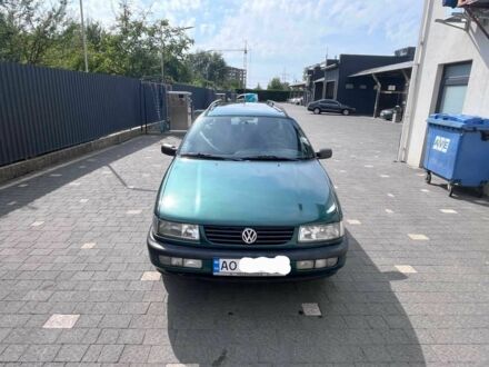 Фольксваген Пассат Вариант 1996 в Ужгороде на Automoto.ua Зеленый Фольксваген Пассат Вариант, объемом двигателя 1.9 л и пробегом 695 тыс. км за 2200 $, фото 1 на Automoto.ua