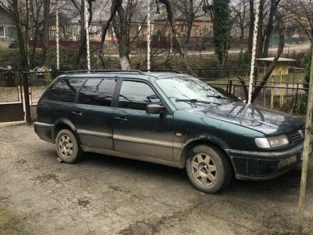Фольксваген Пассат Вариант 1996 в Ужгороде на Automoto.ua Зеленый Фольксваген Пассат Вариант, объемом двигателя 1.9 л и пробегом 100 тыс. км за 1200 $, фото 1 на Automoto.ua
