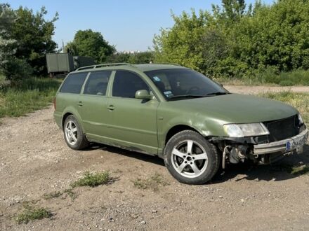 Фольксваген Пассат Вариант 1998 в Дружковке на Automoto.ua Зеленый Фольксваген Пассат Вариант, объемом двигателя 1.9 л и пробегом 430 тыс. км за 1450 $, фото 1 на Automoto.ua