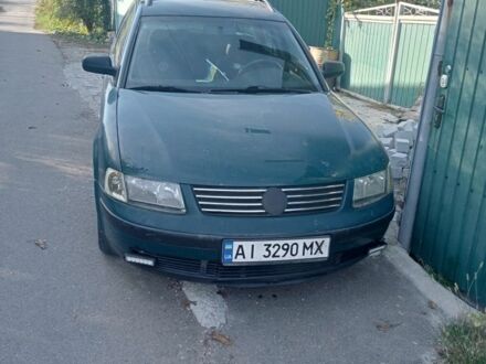 Зелений Фольксваген Пассат Варіант, об'ємом двигуна 1.9 л та пробігом 3 тис. км за 3100 $, фото 1 на Automoto.ua