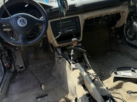 Фольксваген Пассат Вариант 1999 в Белгород-Днестровском на Automoto.ua Зеленый Фольксваген Пассат Вариант, объемом двигателя 2.5 л и пробегом 277 тыс. км за 1100 $, фото 1 на Automoto.ua