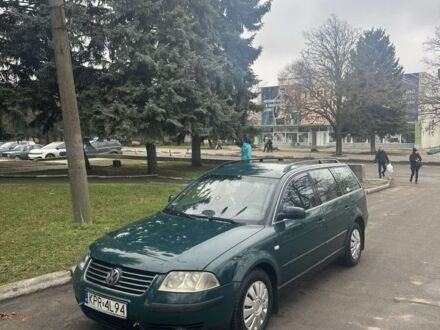 Зеленый Фольксваген Пассат Вариант, объемом двигателя 1.9 л и пробегом 200 тыс. км за 2250 $, фото 1 на Automoto.ua