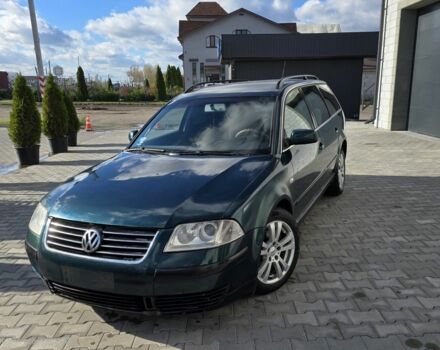 Зеленый Фольксваген Пассат Вариант, объемом двигателя 0 л и пробегом 400 тыс. км за 2350 $, фото 1 на Automoto.ua