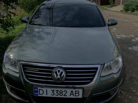 Зелений Фольксваген Пассат Варіант, об'ємом двигуна 1.9 л та пробігом 320 тис. км за 7500 $, фото 1 на Automoto.ua