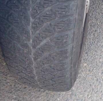 Белый Фольксваген Пассат, объемом двигателя 1.3 л и пробегом 300 тыс. км за 2400 $, фото 6 на Automoto.ua