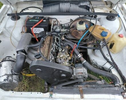 Белый Фольксваген Пассат, объемом двигателя 1.6 л и пробегом 280 тыс. км за 525 $, фото 15 на Automoto.ua