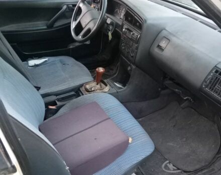 Білий Фольксваген Пассат, об'ємом двигуна 0 л та пробігом 400 тис. км за 650 $, фото 3 на Automoto.ua