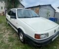 Білий Фольксваген Пассат, об'ємом двигуна 2 л та пробігом 300 тис. км за 800 $, фото 1 на Automoto.ua