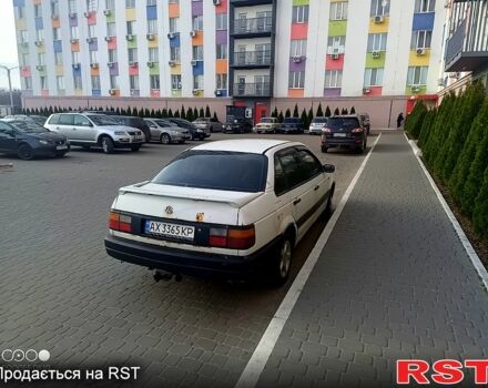 Білий Фольксваген Пассат, об'ємом двигуна 1.8 л та пробігом 300 тис. км за 1450 $, фото 4 на Automoto.ua