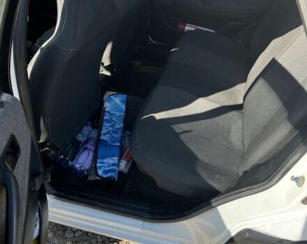 Белый Фольксваген Пассат, объемом двигателя 1.8 л и пробегом 437 тыс. км за 2650 $, фото 8 на Automoto.ua