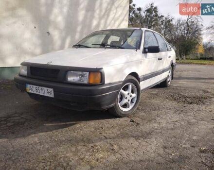 Белый Фольксваген Пассат, объемом двигателя 0 л и пробегом 400 тыс. км за 650 $, фото 5 на Automoto.ua