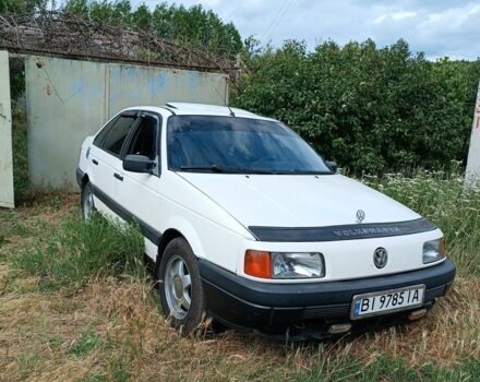 Білий Фольксваген Пассат, об'ємом двигуна 1.8 л та пробігом 400 тис. км за 900 $, фото 4 на Automoto.ua