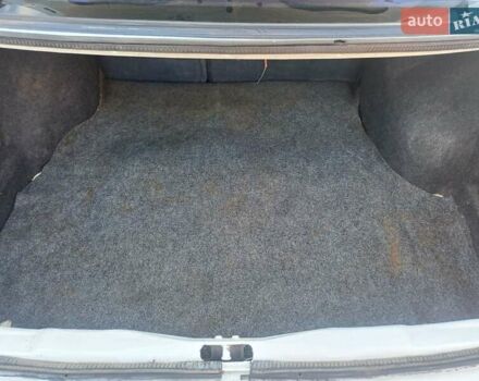 Белый Фольксваген Пассат, объемом двигателя 1.78 л и пробегом 300 тыс. км за 2000 $, фото 7 на Automoto.ua