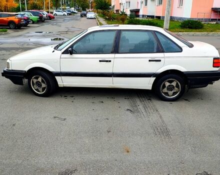 Белый Фольксваген Пассат, объемом двигателя 1.6 л и пробегом 538 тыс. км за 1400 $, фото 2 на Automoto.ua