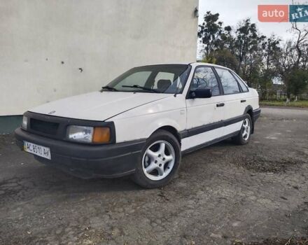 Белый Фольксваген Пассат, объемом двигателя 0 л и пробегом 400 тыс. км за 650 $, фото 6 на Automoto.ua