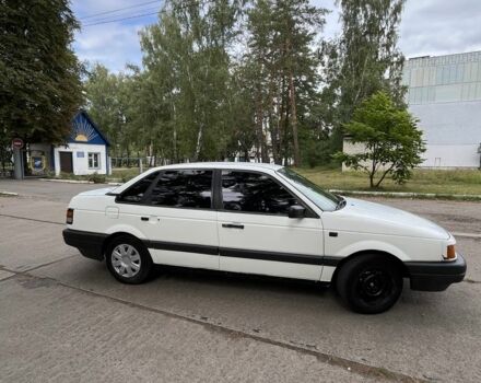 Белый Фольксваген Пассат, объемом двигателя 1.6 л и пробегом 125 тыс. км за 1250 $, фото 3 на Automoto.ua