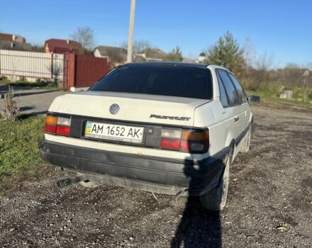 Белый Фольксваген Пассат, объемом двигателя 1.8 л и пробегом 250 тыс. км за 547 $, фото 4 на Automoto.ua