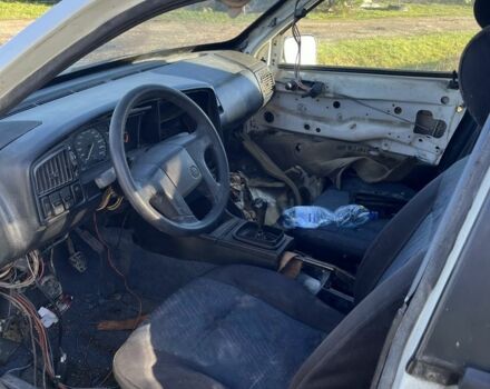 Белый Фольксваген Пассат, объемом двигателя 1.8 л и пробегом 250 тыс. км за 547 $, фото 5 на Automoto.ua