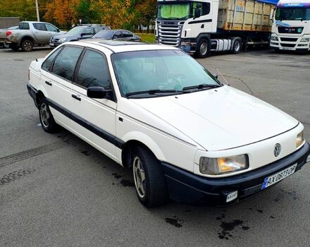 Белый Фольксваген Пассат, объемом двигателя 1.6 л и пробегом 538 тыс. км за 1400 $, фото 6 на Automoto.ua