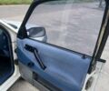 Білий Фольксваген Пассат, об'ємом двигуна 1.8 л та пробігом 300 тис. км за 2300 $, фото 7 на Automoto.ua