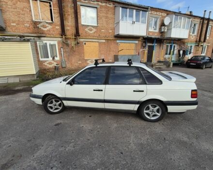 Белый Фольксваген Пассат, объемом двигателя 1.8 л и пробегом 375 тыс. км за 1665 $, фото 7 на Automoto.ua