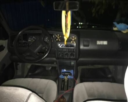 Белый Фольксваген Пассат, объемом двигателя 2 л и пробегом 1000 тыс. км за 2300 $, фото 1 на Automoto.ua