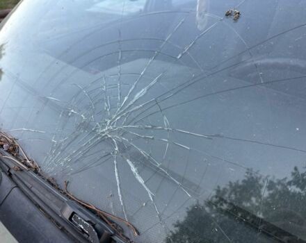 Белый Фольксваген Пассат, объемом двигателя 0 л и пробегом 200 тыс. км за 750 $, фото 3 на Automoto.ua