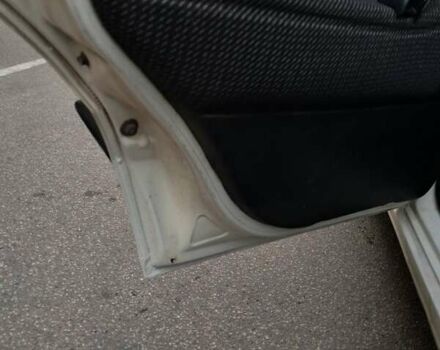 Белый Фольксваген Пассат, объемом двигателя 1.8 л и пробегом 410 тыс. км за 2500 $, фото 14 на Automoto.ua