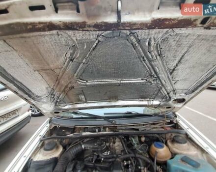 Белый Фольксваген Пассат, объемом двигателя 1.8 л и пробегом 410 тыс. км за 2500 $, фото 19 на Automoto.ua