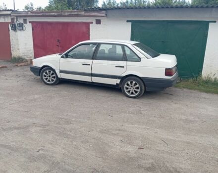 Белый Фольксваген Пассат, объемом двигателя 0 л и пробегом 315 тыс. км за 1550 $, фото 1 на Automoto.ua