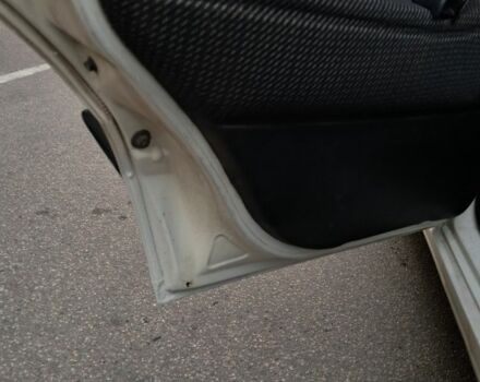 Белый Фольксваген Пассат, объемом двигателя 1.8 л и пробегом 410 тыс. км за 2500 $, фото 15 на Automoto.ua