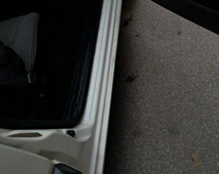 Белый Фольксваген Пассат, объемом двигателя 1.8 л и пробегом 410 тыс. км за 2500 $, фото 10 на Automoto.ua