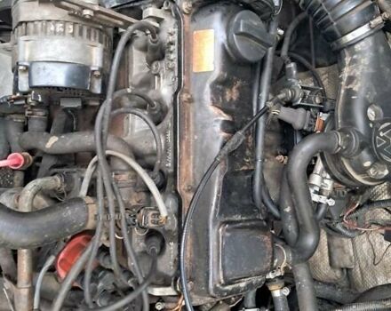 Белый Фольксваген Пассат, объемом двигателя 1.8 л и пробегом 410 тыс. км за 2500 $, фото 20 на Automoto.ua