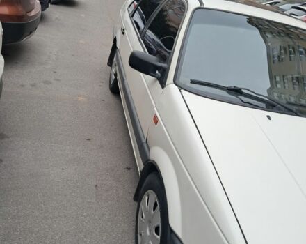 Белый Фольксваген Пассат, объемом двигателя 1.8 л и пробегом 410 тыс. км за 2500 $, фото 7 на Automoto.ua