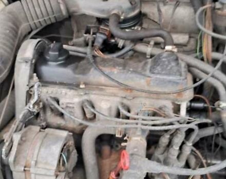 Белый Фольксваген Пассат, объемом двигателя 1.8 л и пробегом 350 тыс. км за 1700 $, фото 7 на Automoto.ua