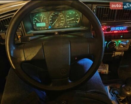 Белый Фольксваген Пассат, объемом двигателя 1.8 л и пробегом 600 тыс. км за 1000 $, фото 7 на Automoto.ua